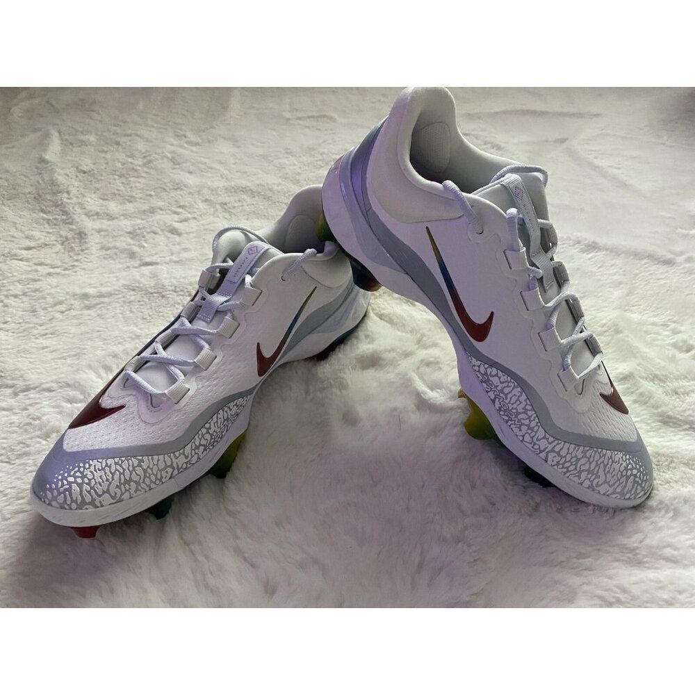 Nike Alpha Huarache Elite 4 Low MCS White Hyper Violet FQ7724-106 Men’s Sz 13